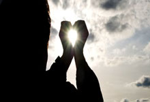 海星体育：2025宁海马拉松开跑.